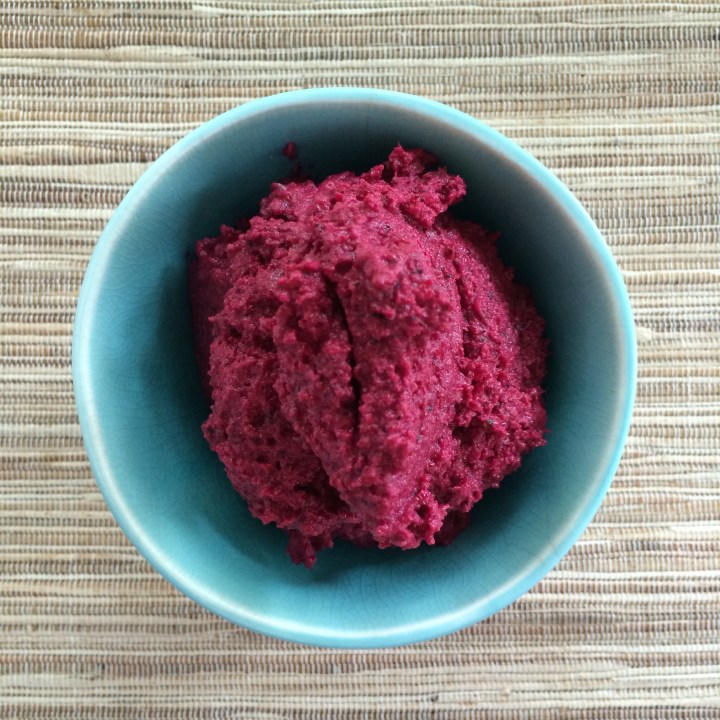 Beetroot-lime-dip